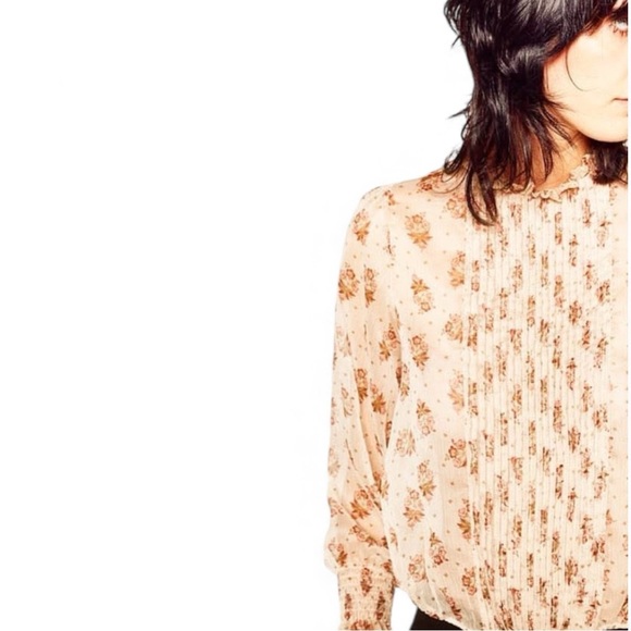 Zara Tops - Zara Floral Ruffle Sheer Blouse